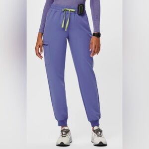 EUC Figs "Uman" relaxed scrub joggers in Blueberry (PETITE) - S